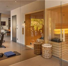 Luxury 4 Bedroom Villa with Heated Infinity Pool, Sauna, Gym, Jacuzzi and Sea Views in Vrbica, near Dubrovnik, Sleeps 8